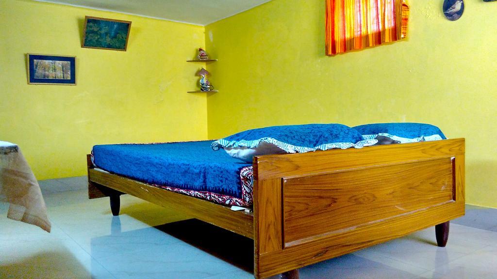 Pubali Homestay Bolpur Bagian luar foto