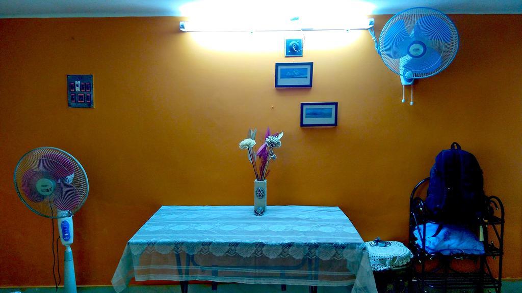 Pubali Homestay Bolpur Bagian luar foto
