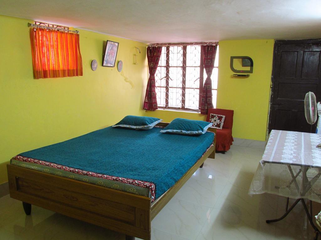 Pubali Homestay Bolpur Bagian luar foto