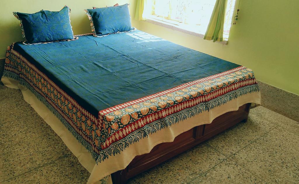 Pubali Homestay Bolpur Bagian luar foto