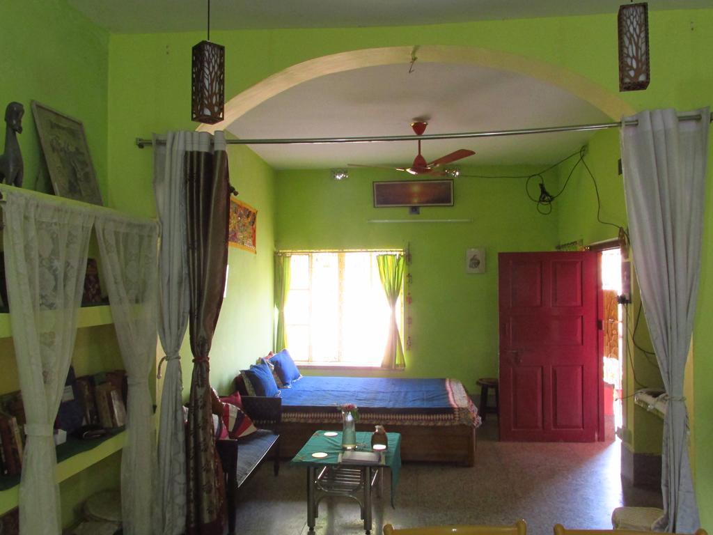 Pubali Homestay Bolpur Bagian luar foto