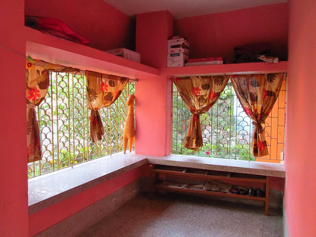 Pubali Homestay Bolpur Bagian luar foto