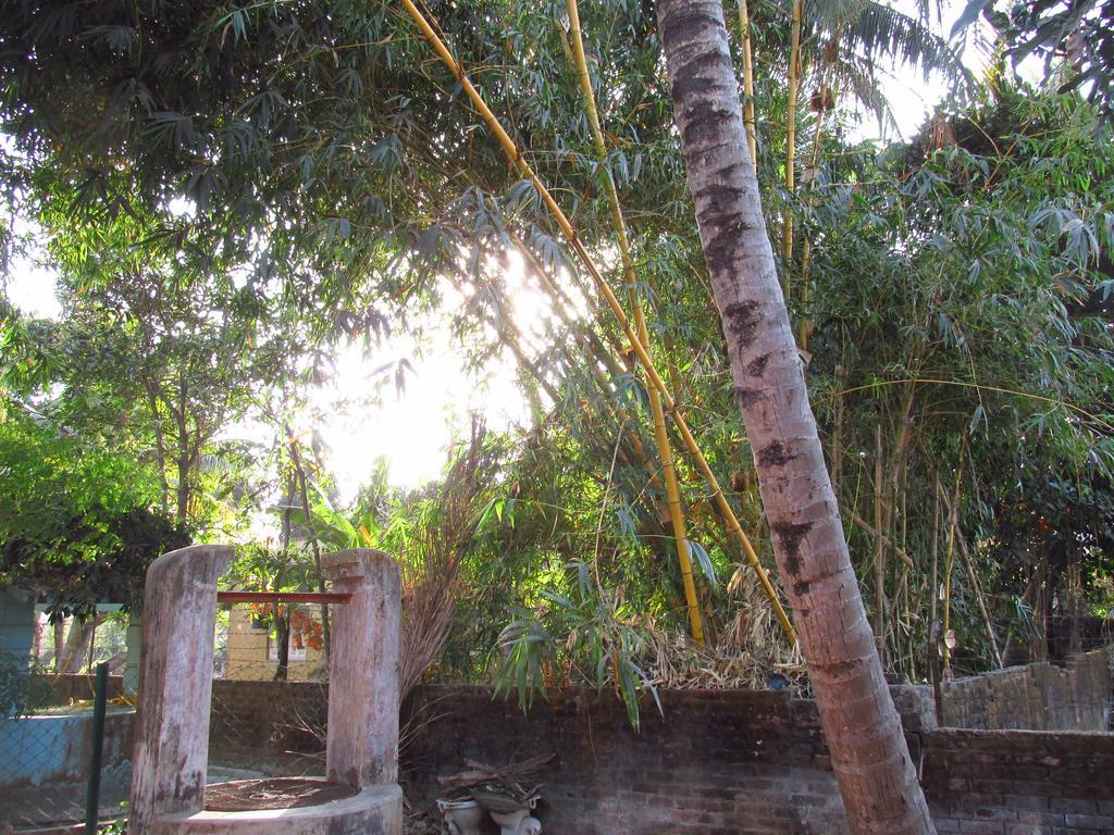 Pubali Homestay Bolpur Bagian luar foto